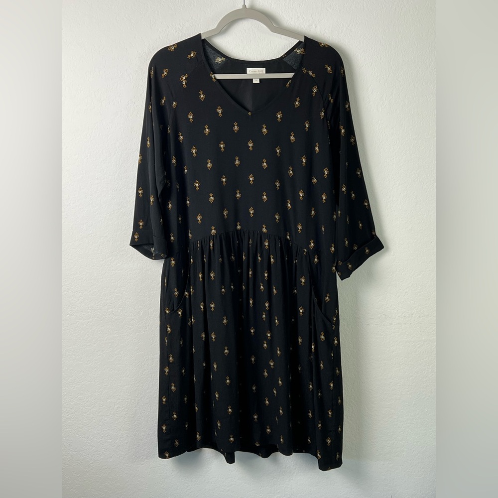 Garnet Hill Black with Gold & White Design Viscose Relaxed Fit Drop Waist Dress